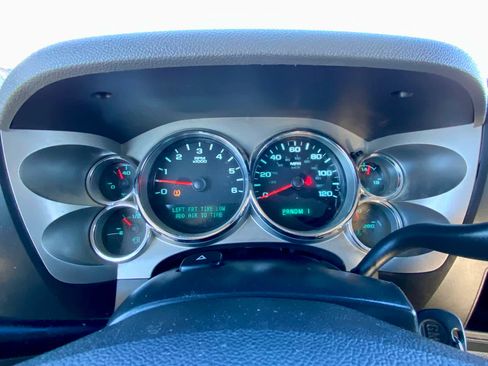 Used 2012 Chevrolet Silverado 2500 W/T image 35