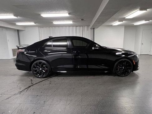 Used 2024 Cadillac CT4 V w/ LPO, ONYX Package image 6