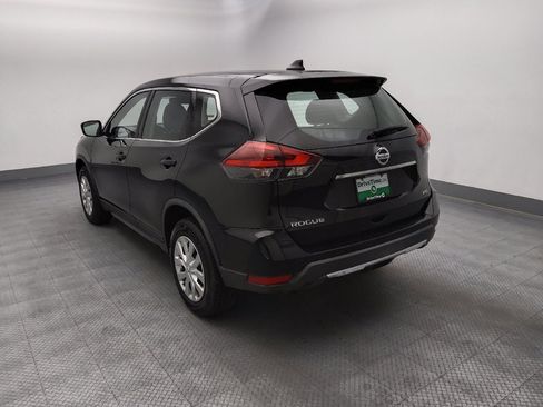 Used 2019 Nissan Rogue S AWD/4WD image 5