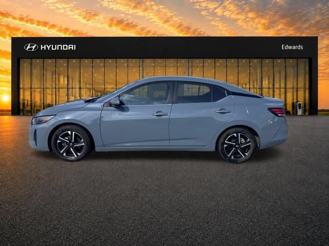 Used 2024 Nissan Sentra SV FWD image 9