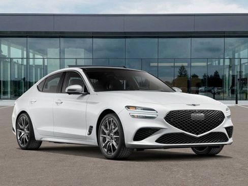 Used 2026 Genesis G70 2.5T Prestige RWD image 2