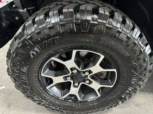 Used 2020 Jeep Wrangler Unlimited Rubicon AWD/4WD image 23