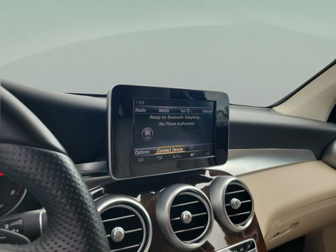 Used 2016 Mercedes-Benz GLC 300 4MATIC image 18