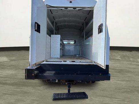 Used 2018 Ford F250 XL w/ Power Equipment Group image 19