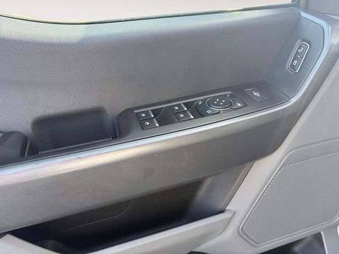 Used 2023 Ford F350 XLT AWD/4WD image 10