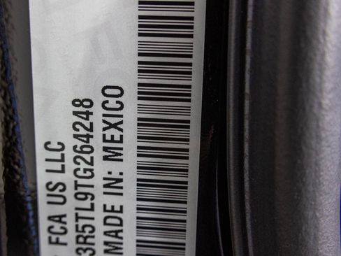 New 2026 RAM 2500 Limited AWD/4WD image 48