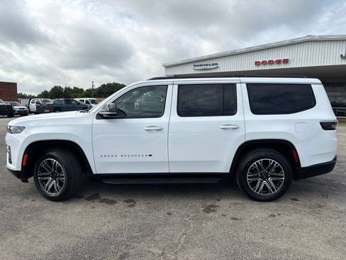 New 2026 Jeep Grand Wagoneer 2WD image 2