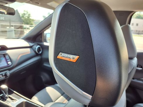 Used 2024 Nissan Kicks SR w/ SR Premium Package FWD image 20