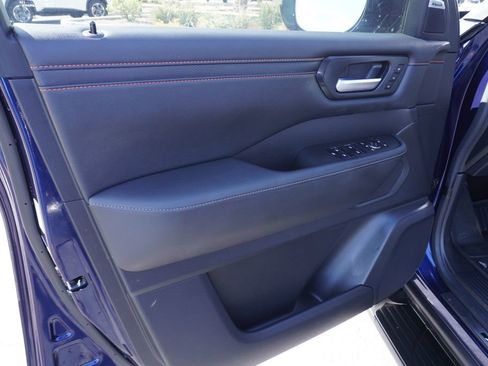 Certified 2025 Nissan Armada PRO-4X w/ Pro-4X Premium Package AWD/4WD image 16