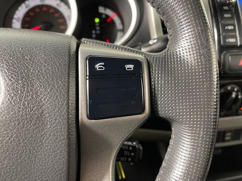 Used 2013 Toyota Tacoma PreRunner w/ SR5 Pkg image 27