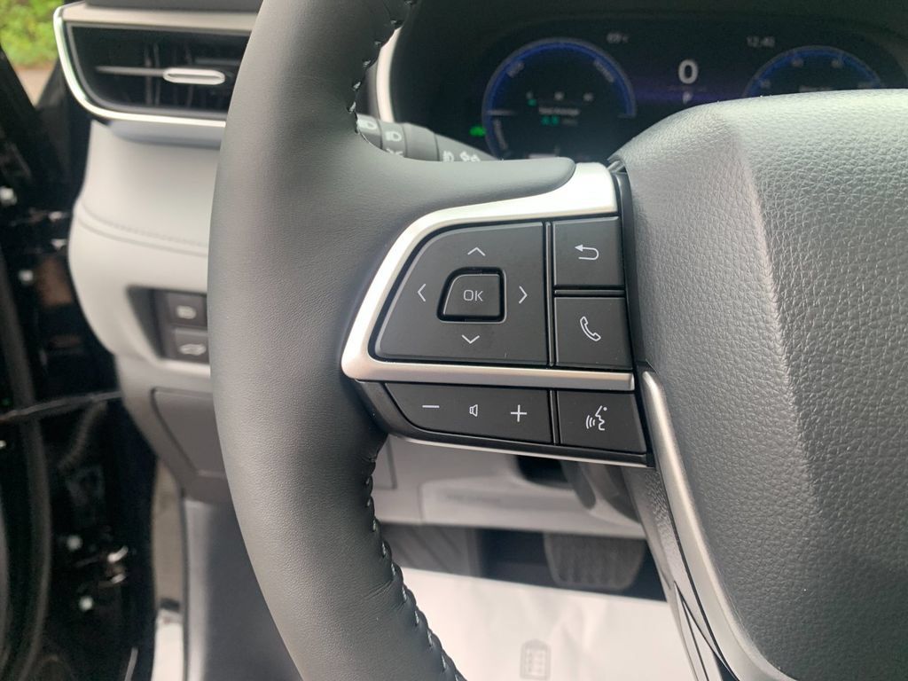 New 2026 Toyota Highlander Limited AWD/4WD image 29