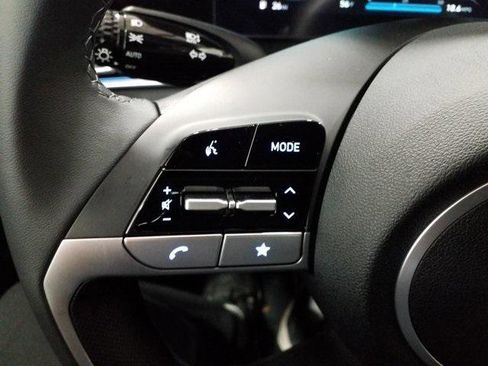 New 2026 Hyundai Elantra Limited image 5