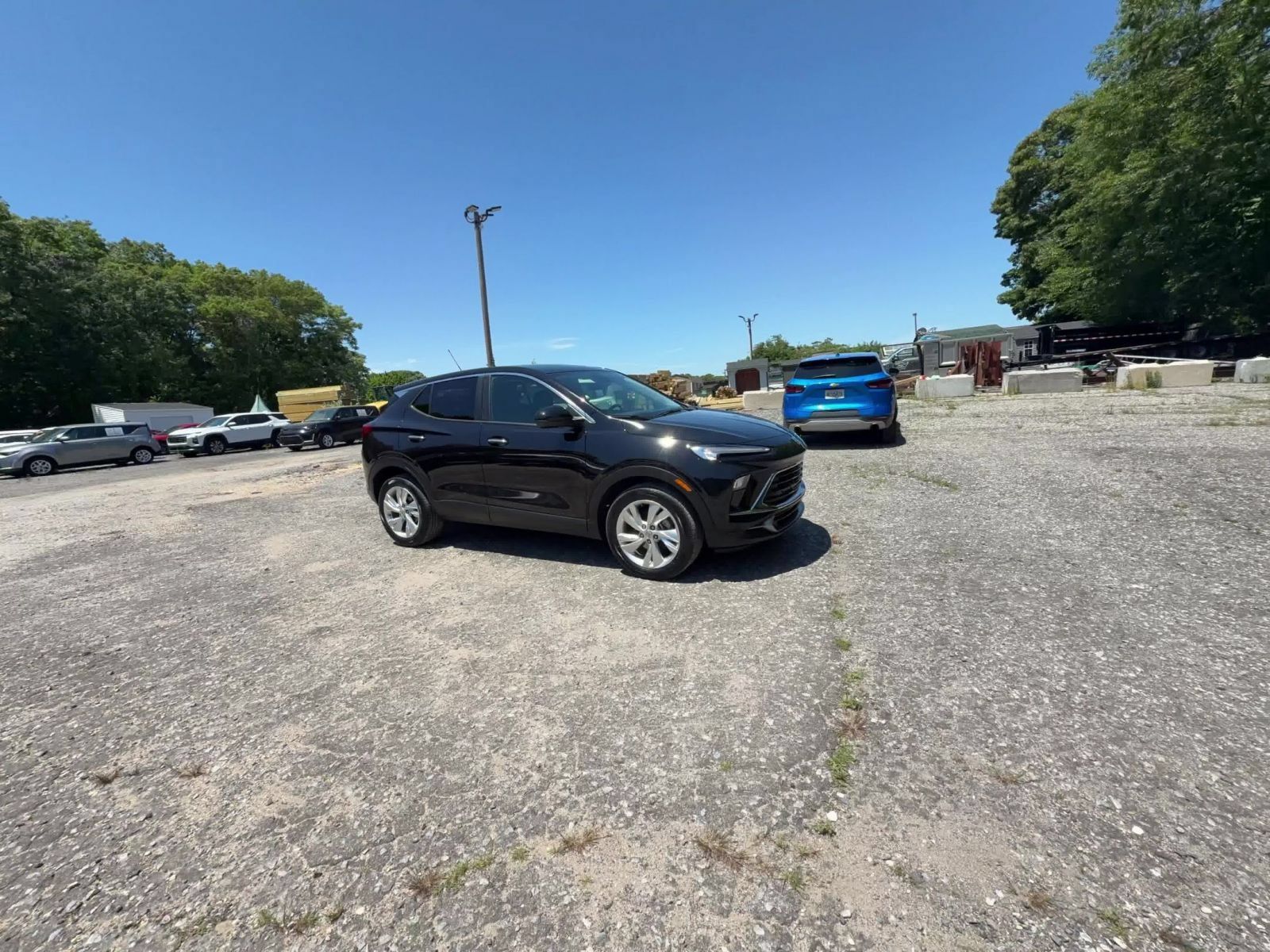 Used 2025 Buick Encore GX Preferred FWD image 2