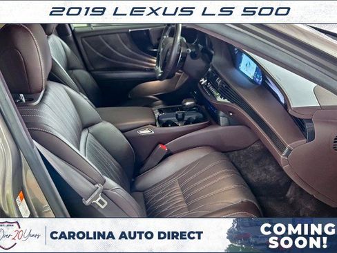 Used 2019 Lexus LS 500 w/ Luxury Package RWD image 4
