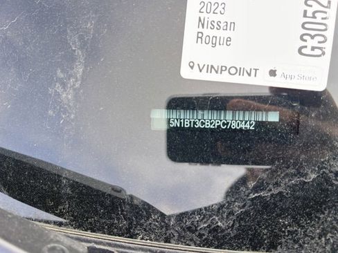 Used 2023 Nissan Rogue SL w/ SL Premium Package image 5