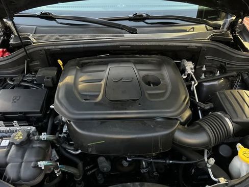 Used 2021 Jeep Grand Cherokee Laredo image 35