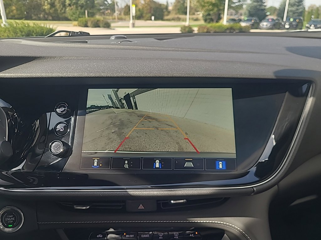 Used 2023 Buick Envision Avenir AWD/4WD image 25