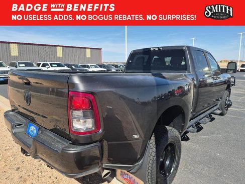 Used 2024 RAM 3500 Lone Star w/ Night Edition AWD/4WD image 4
