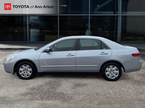 Used 2003 Honda Accord LX image 9