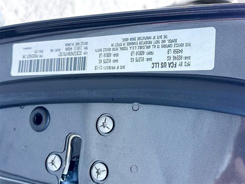 Used 2019 Dodge Challenger SXT w/ Cold Weather Group image 32