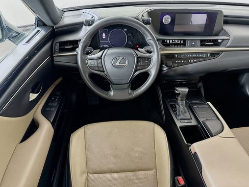 Used 2019 Lexus ES 350 w/ Accessory Package 2 FWD image 4