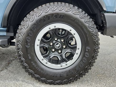 Used 2024 Ford Bronco Outer Banks w/ Sasquatch Package image 5