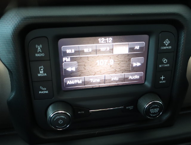 Used 2021 Jeep Gladiator Sport w/ Trailer Tow Package AWD/4WD image 33