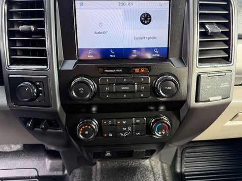 Used 2021 Ford F550 4x4 Crew Cab Super Duty image 22