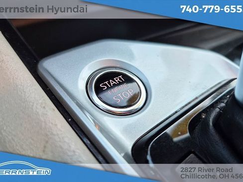 Used 2024 Nissan Altima 2.5 SV image 21