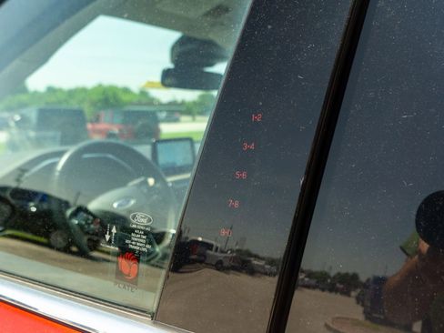 Used 2022 Ford Escape Titanium w/ Titanium Elite Package image 11