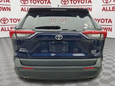 Used 2023 Toyota RAV4 XLE AWD/4WD image 8