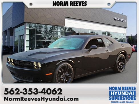 Used 2016 Dodge Challenger R/T w/ Blacktop Package image 1