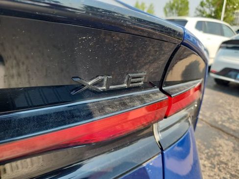 Certified 2025 Toyota Prius XLE FWD image 24