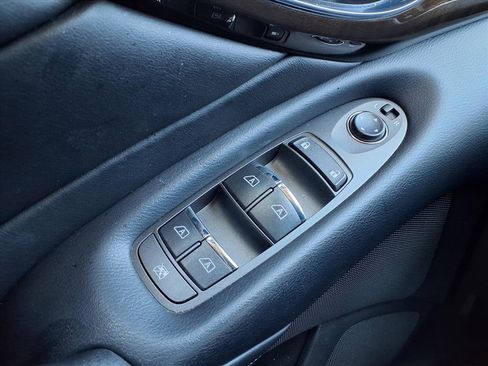 Used 2018 INFINITI Q50 Luxe w/ Cargo Package (L95) image 21