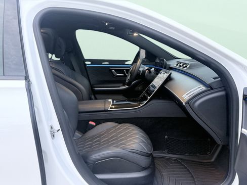 Used 2023 Mercedes-Benz S 580 4MATIC Sedan image 57