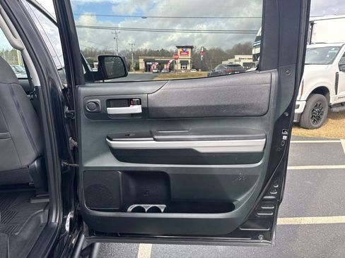 Used 2016 Toyota Tundra SR5 image 34
