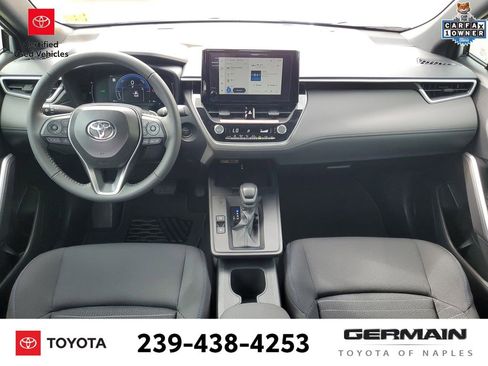 Used 2026 Toyota Corolla Cross SE image 18
