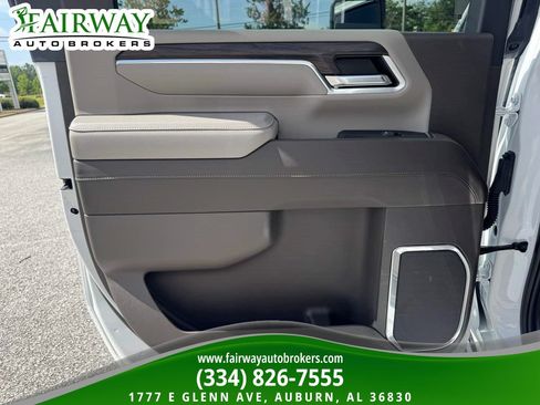 Used 2024 GMC Sierra 2500 SLT w/ SLT Premium Package AWD/4WD image 28