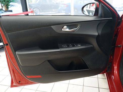 Used 2019 Kia Forte LXS image 22