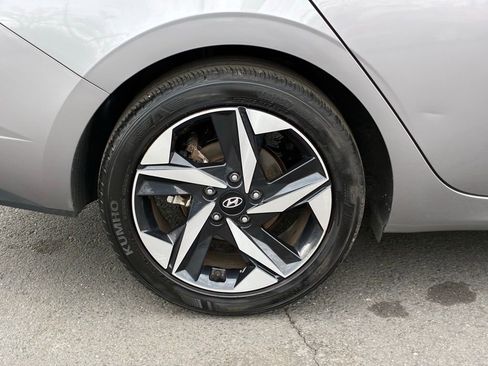 Used 2023 Hyundai Elantra SEL w/ Convenience Package image 44