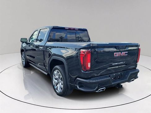 Used 2025 GMC Sierra 1500 Denali w/ Denali Reserve Package AWD/4WD image 4