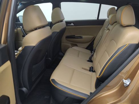 Used 2017 Kia Sportage SX image 18