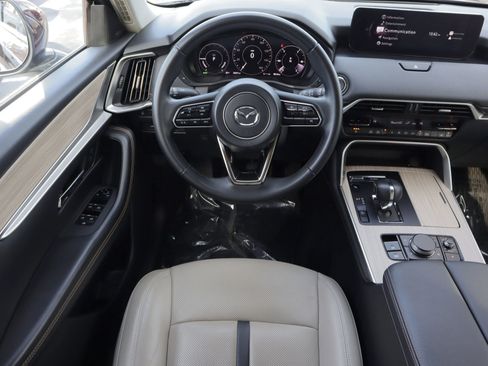 Certified 2024 MAZDA CX-90 Plug-In Hybrid w/ Premium Pkg image 30