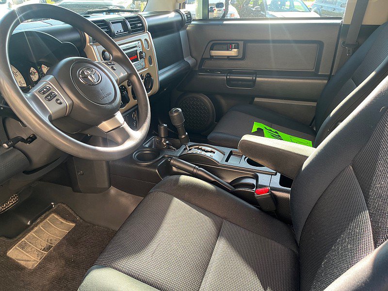 Used 2011 Toyota FJ Cruiser 4WD w/ Convenience Pkg image 15