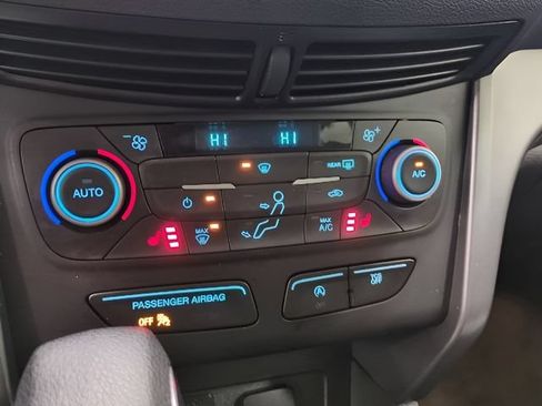 Used 2019 Ford Escape SE AWD/4WD image 11