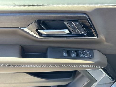 New 2026 GMC Yukon Denali Ultimate image 13