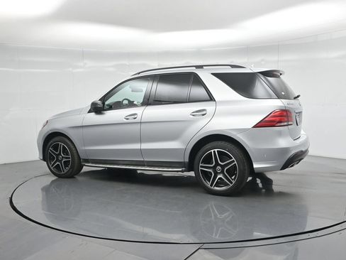 Used 2019 Mercedes-Benz GLE 400 4MATIC image 6