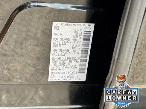 Used 2025 Nissan Pathfinder SL FWD image 34