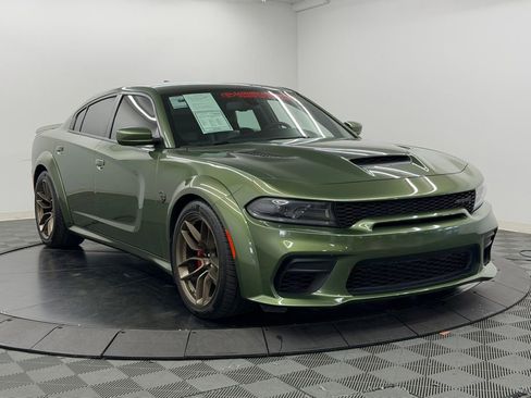 Used 2022 Dodge Charger SRT Hellcat w/ Alcantara Interior Package RWD image 8