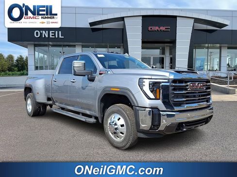 New 2026 GMC Sierra 3500 SLT w/ SLT Premium Package image 1